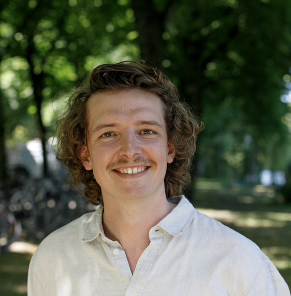 Pieter Bertram <br> Co-founder <br> pieter@getbarter.com